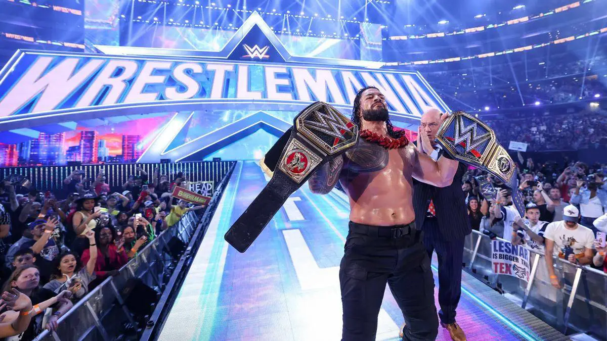 Roman Reigns as the Undisputed WWE Universal Champion in WrestleMania 38 main event